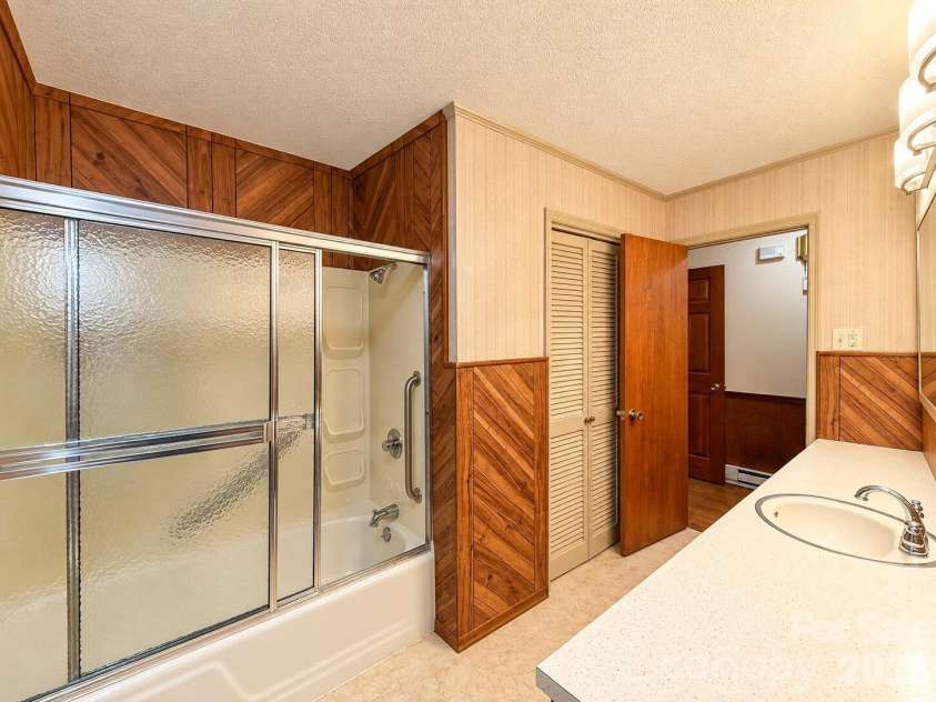 4600 NC Hwy 150 None, Lincolnton, NC 28092.  MLS# CAR4433624, YatesRealty ID 57416. 