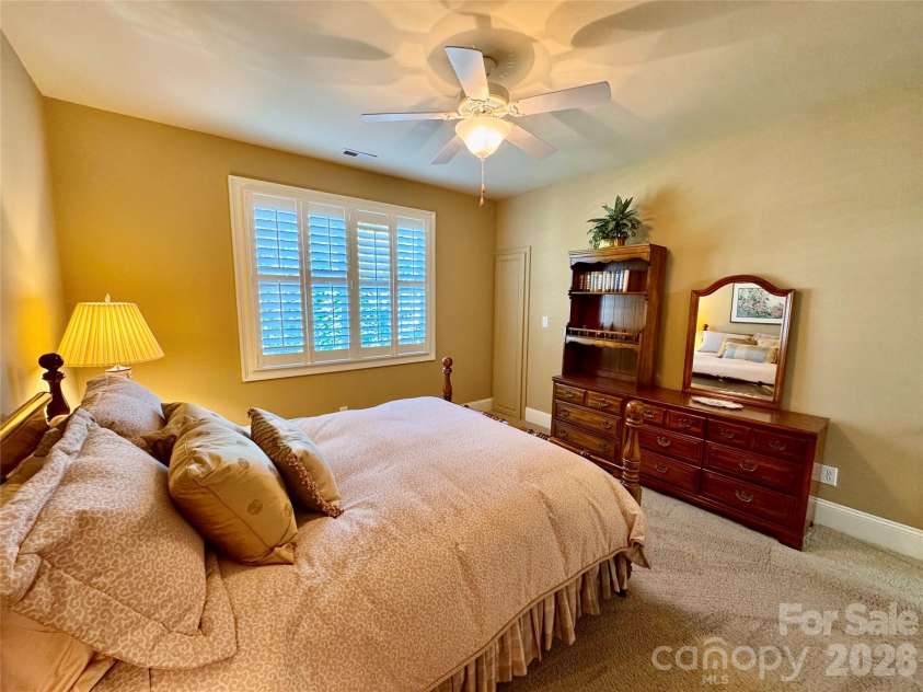 2909 Donegal Drive, Kannapolis, NC 28081.  MLS# CAR4435680, YatesRealty ID 57423. 