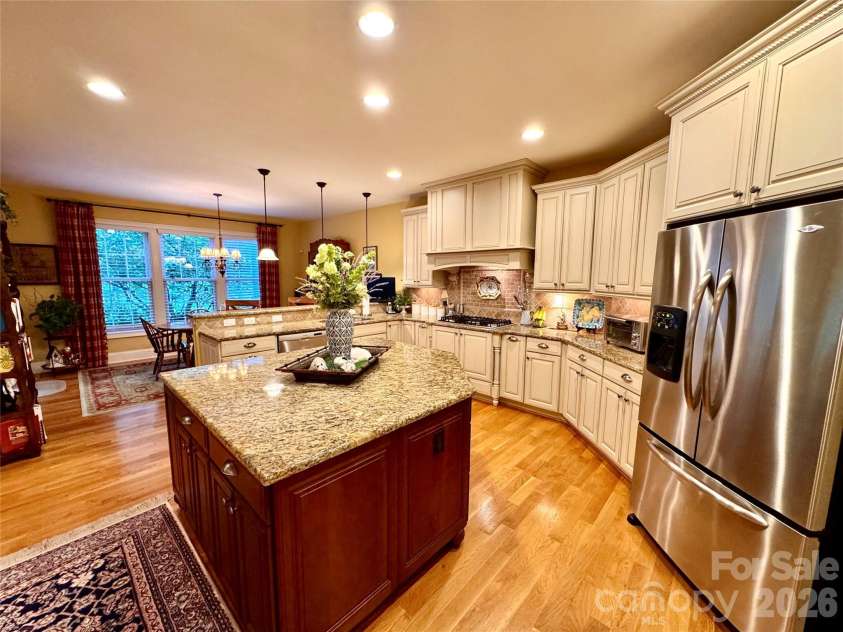 2909 Donegal Drive, Kannapolis, NC 28081.  MLS# CAR4435680, YatesRealty ID 57423. Kitchen