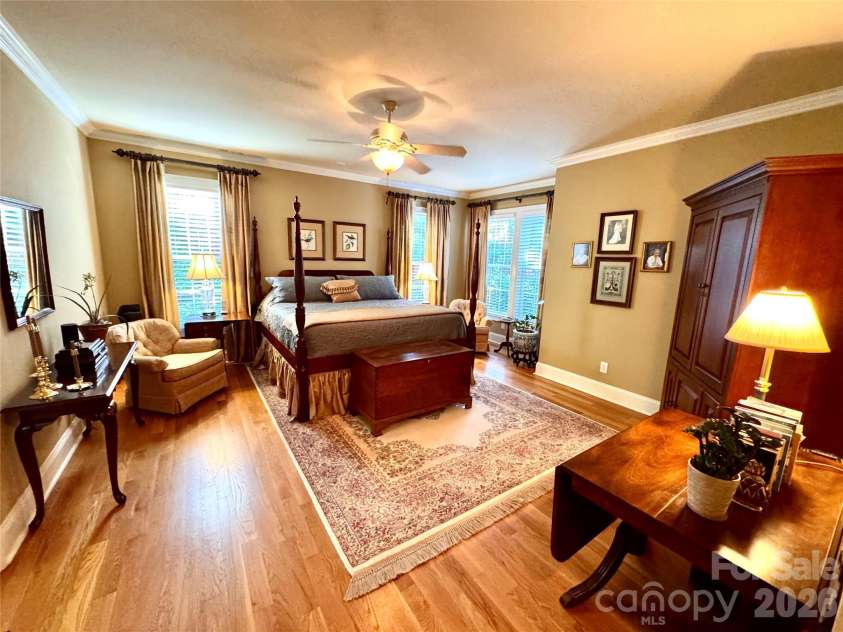 2909 Donegal Drive, Kannapolis, NC 28081.  MLS# CAR4435680, YatesRealty ID 57423. Primary bedroom on the main level