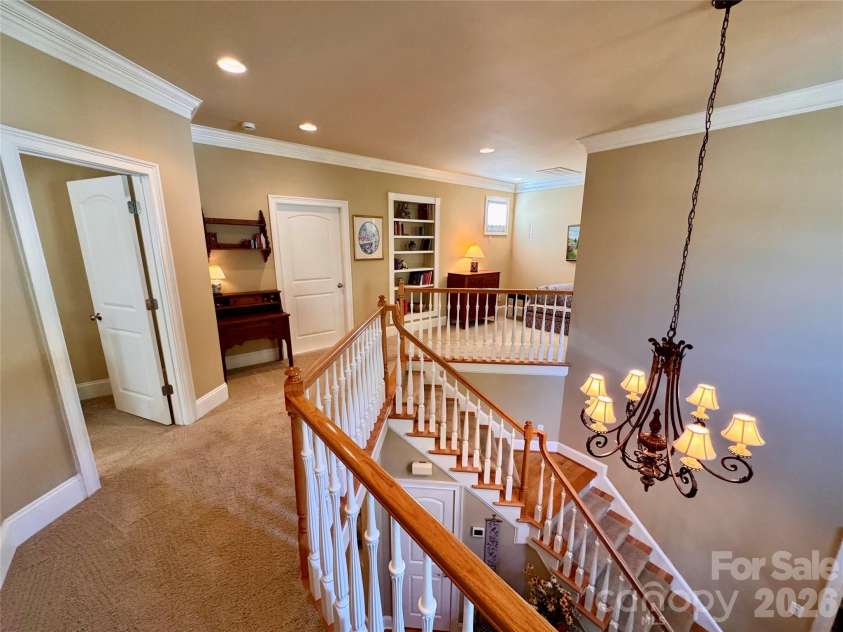2909 Donegal Drive, Kannapolis, NC 28081.  MLS# CAR4435680, YatesRealty ID 57423. Upstairs hallway