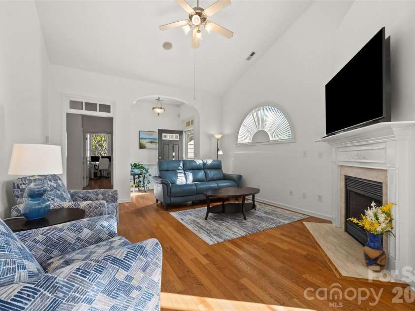 551 Pine Links Drive, Tega Cay, SC 29708.  MLS# CAR4434837, YatesRealty ID 57424. 