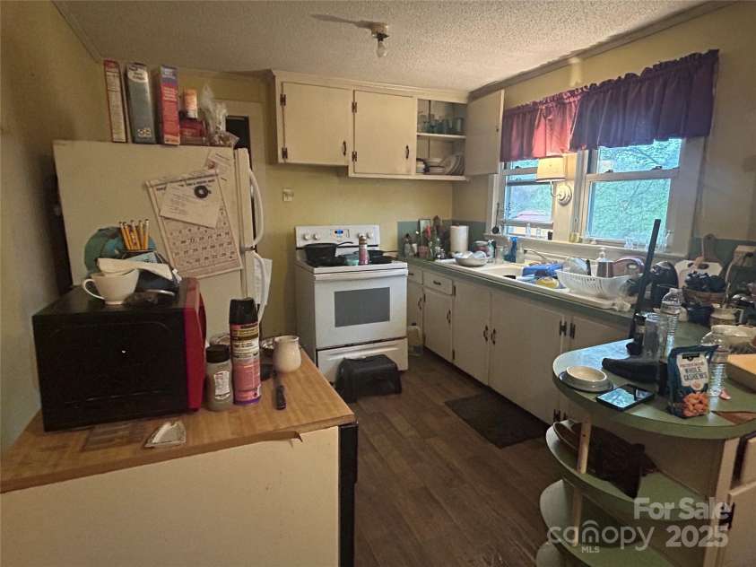 3603 NC 90 Highway, Taylorsville, NC 28681.  MLS# CAR4246162, YatesRealty ID 5743. 