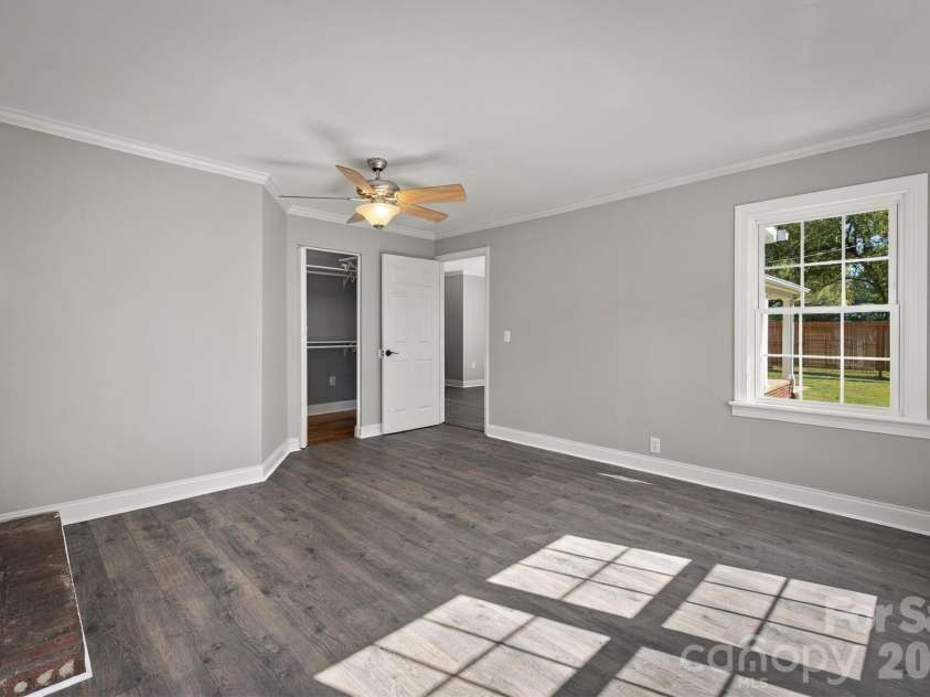 2941 Highland Drive, Lincolnton, NC 28092.  MLS# CAR4431446, YatesRealty ID 57433. 