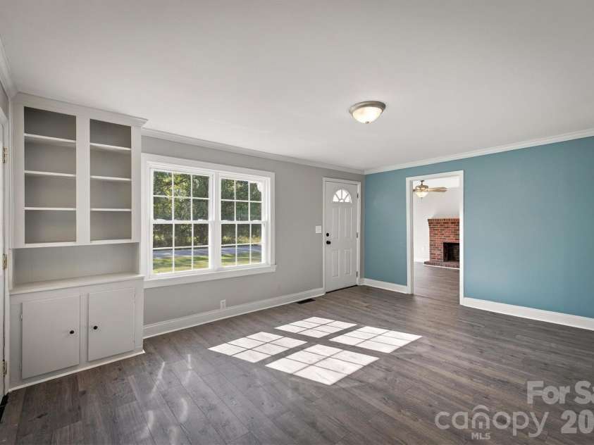 2941 Highland Drive, Lincolnton, NC 28092.  MLS# CAR4431446, YatesRealty ID 57433. 