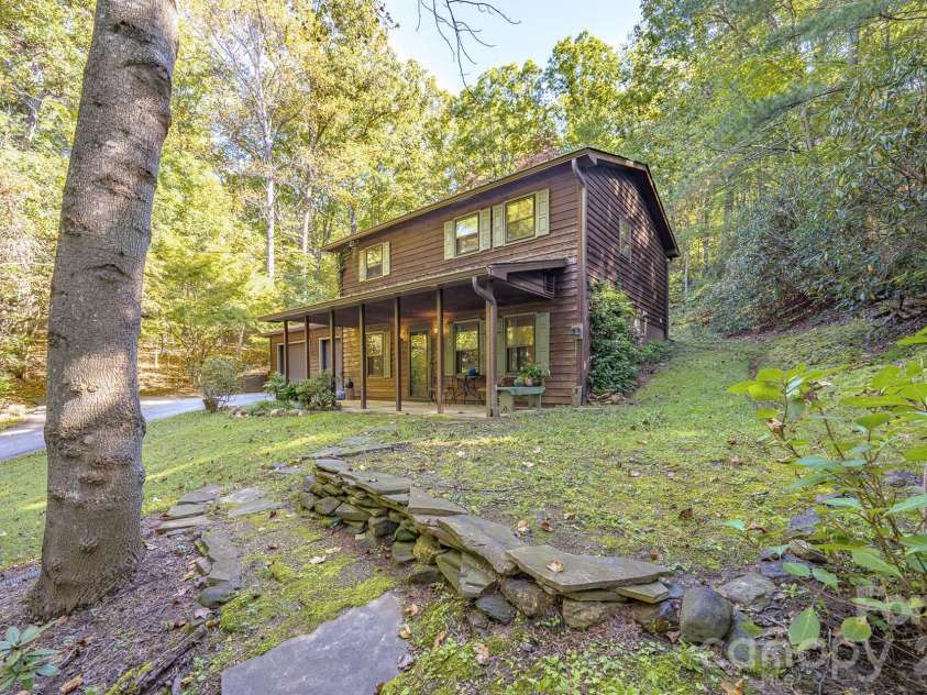 75 Harrison Hill Road, Swannanoa, NC 28778.  MLS# CAR4435357, YatesRealty ID 57440. 