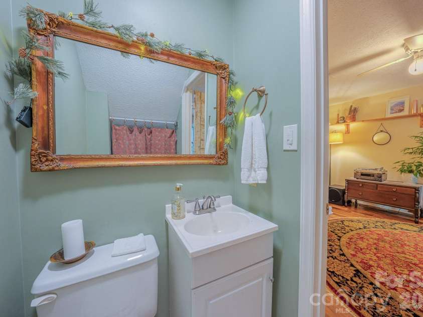 75 Harrison Hill Road, Swannanoa, NC 28778.  MLS# CAR4435357, YatesRealty ID 57440. 