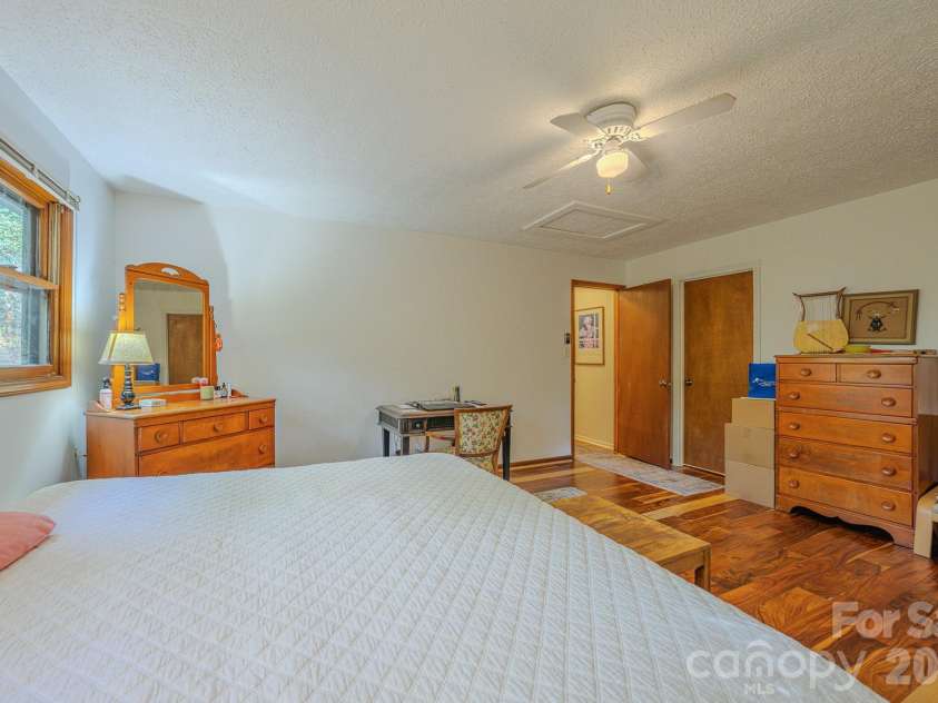 75 Harrison Hill Road, Swannanoa, NC 28778.  MLS# CAR4435357, YatesRealty ID 57440. 