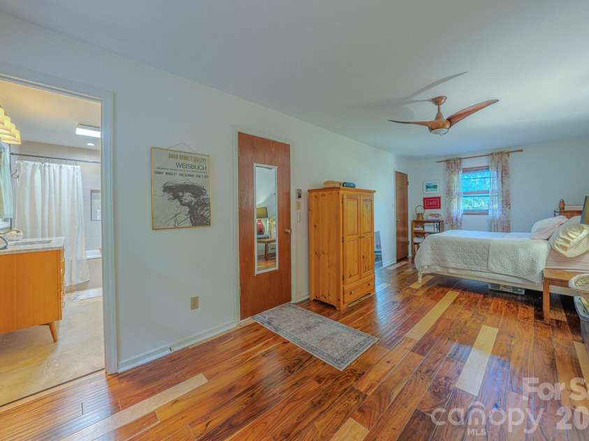 75 Harrison Hill Road, Swannanoa, NC 28778.  MLS# CAR4435357, YatesRealty ID 57440. 
