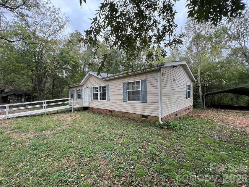 25838 Lingerfelt Road, Albemarle, NC 28001.  MLS# CAR4413650, YatesRealty ID 57442. 