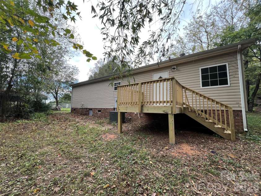 25838 Lingerfelt Road, Albemarle, NC 28001.  MLS# CAR4413650, YatesRealty ID 57442. 