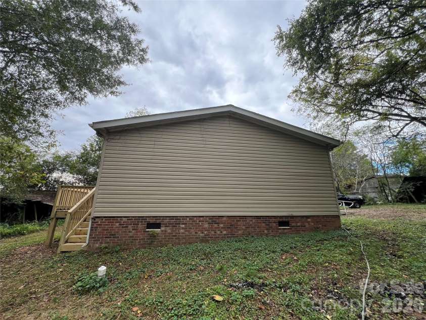 25838 Lingerfelt Road, Albemarle, NC 28001.  MLS# CAR4413650, YatesRealty ID 57442. 