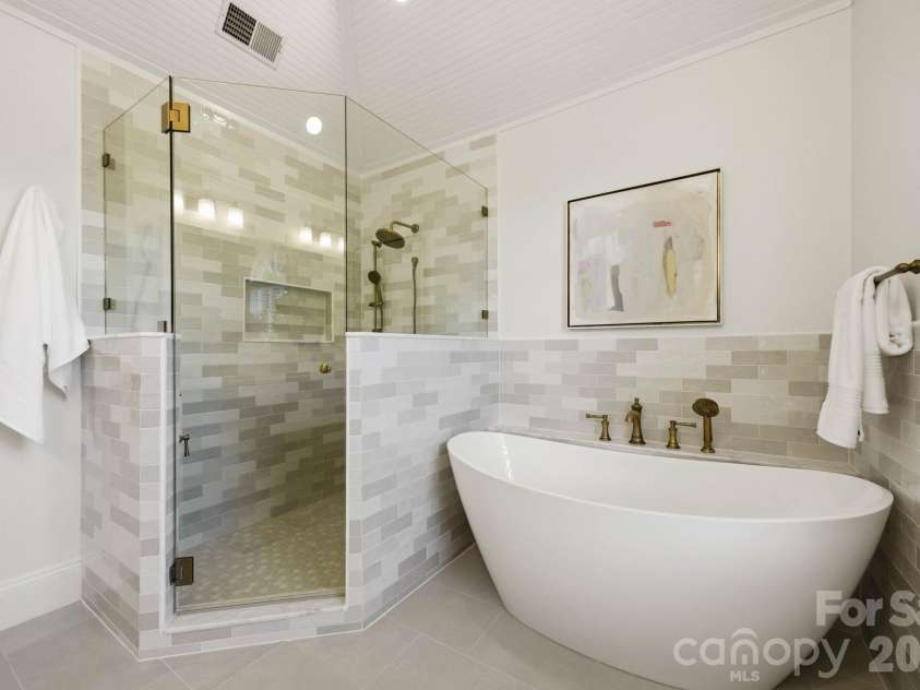 1211 Jericho Lane, Charlotte, NC 28270.  MLS# CAR4433855, YatesRealty ID 57454. 