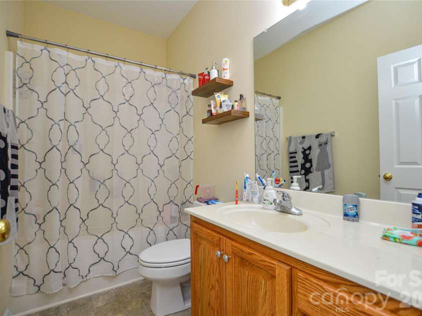8819 Erbach Lane, Mount Pleasant, NC 28124.  MLS# CAR4434040, YatesRealty ID 57456. 