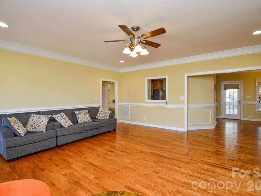 8819 Erbach Lane, Mount Pleasant, NC 28124.  MLS# CAR4434040, YatesRealty ID 57456. 