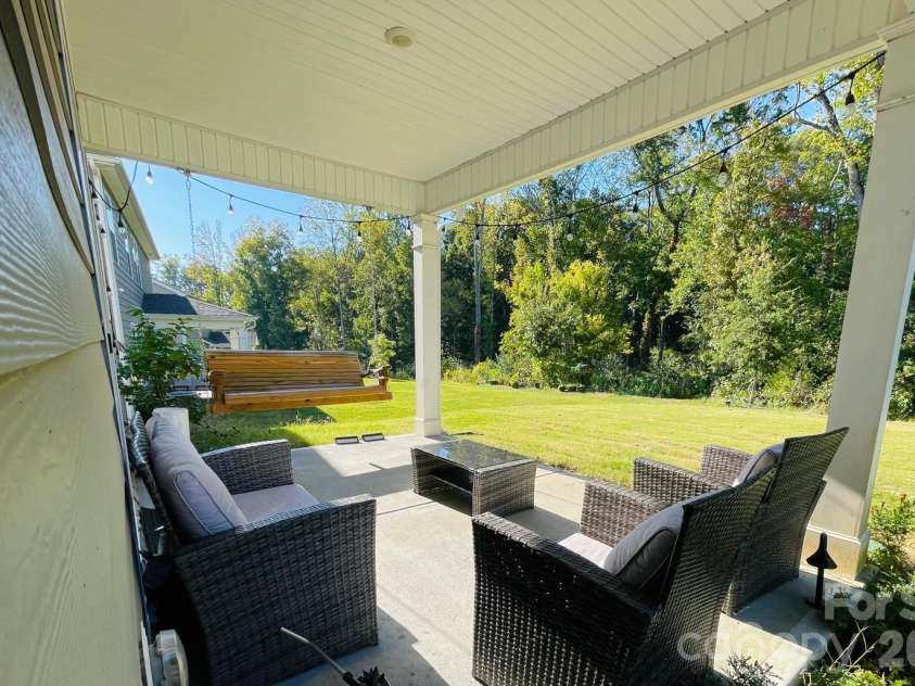 3248 Stephen Pace Trail, Huntersville, NC 28078.  MLS# CAR4435885, YatesRealty ID 57461. 
