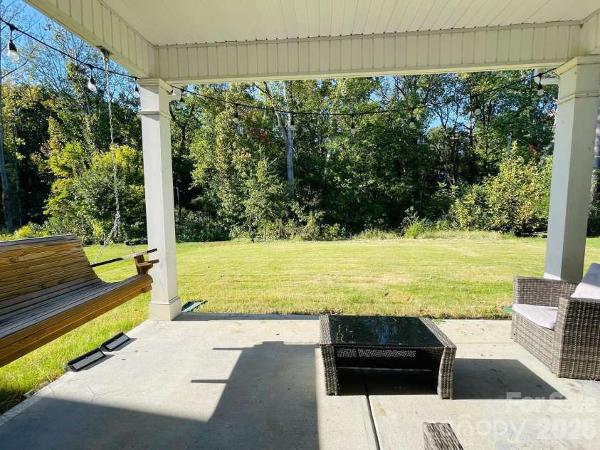 3248 Stephen Pace Trail, Huntersville, NC 28078.  MLS# CAR4435885, YatesRealty ID 57461. 