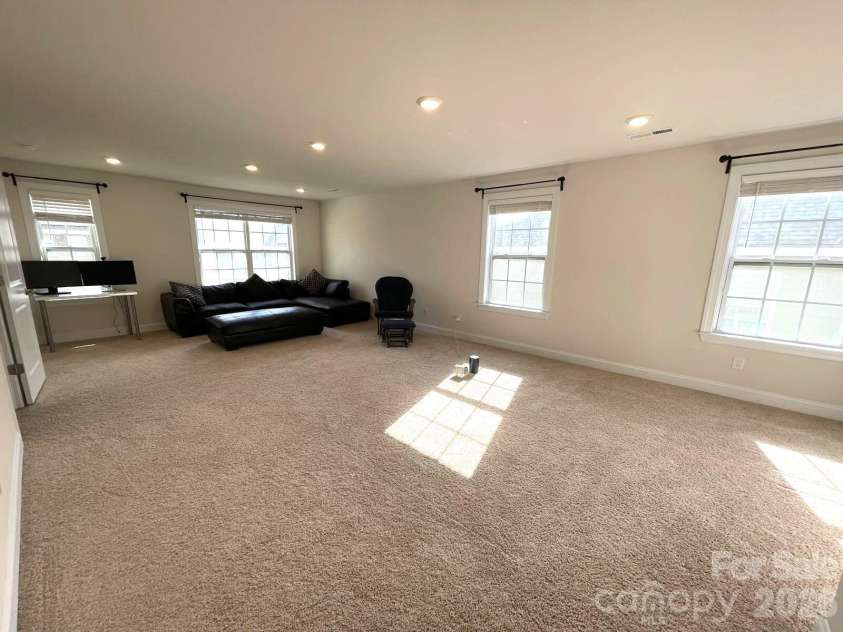 3248 Stephen Pace Trail, Huntersville, NC 28078.  MLS# CAR4435885, YatesRealty ID 57461. 
