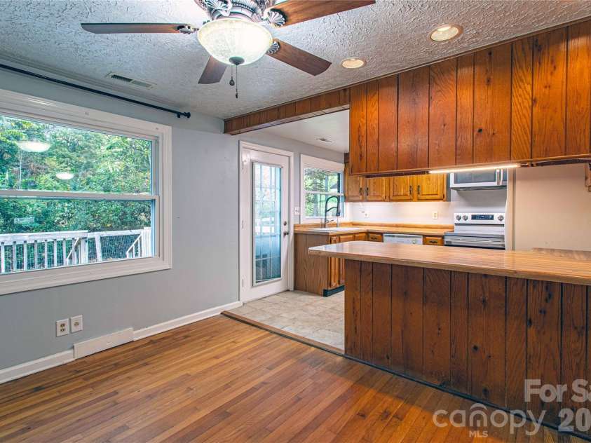 140 Catheys Creek Church Road, Brevard, NC 28712.  MLS# CAR4435775, YatesRealty ID 57462. 