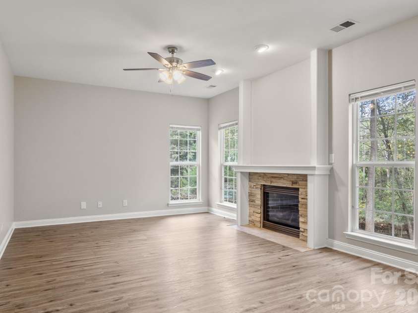 139 Scarlet Tanager Road, Troutman, NC 28166.  MLS# CAR4430438, YatesRealty ID 57465. 