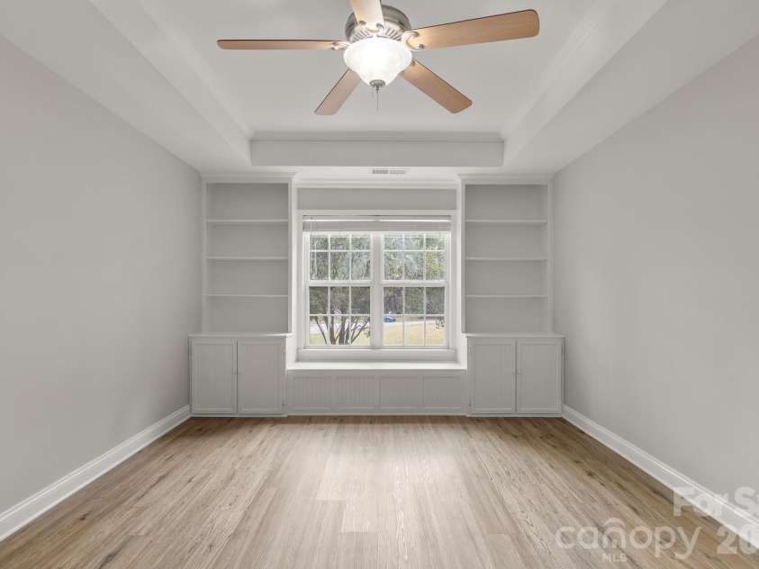 139 Scarlet Tanager Road, Troutman, NC 28166.  MLS# CAR4430438, YatesRealty ID 57465. 