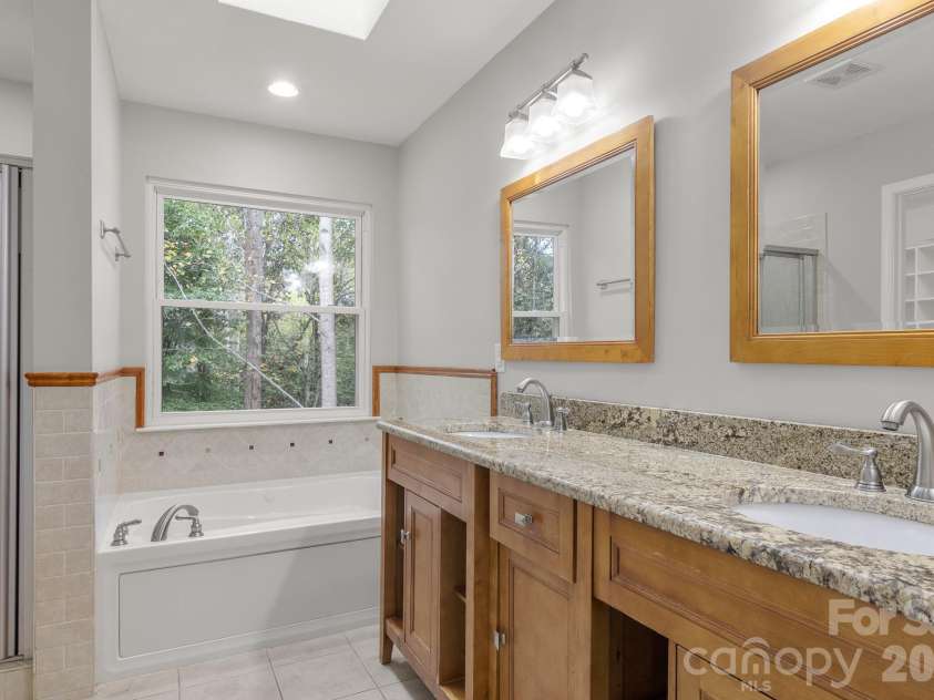 139 Scarlet Tanager Road, Troutman, NC 28166.  MLS# CAR4430438, YatesRealty ID 57465. 
