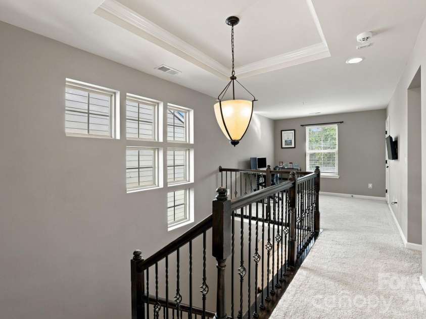 2516 Alyssa Lane, Charlotte, NC 28208.  MLS# CAR4434284, YatesRealty ID 57469. 