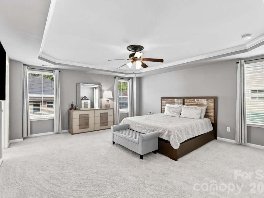 2516 Alyssa Lane, Charlotte, NC 28208.  MLS# CAR4434284, YatesRealty ID 57469. 