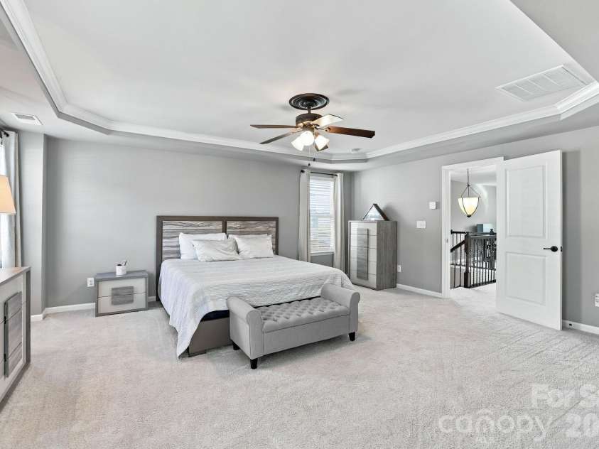 2516 Alyssa Lane, Charlotte, NC 28208.  MLS# CAR4434284, YatesRealty ID 57469. 