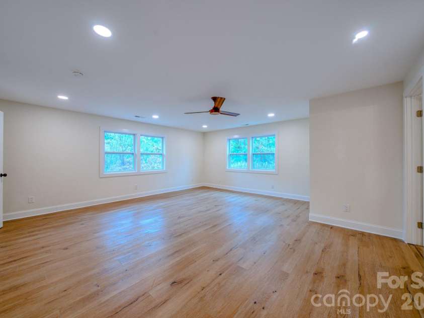 115 Silver Dapple Lane, Hendersonville, NC 28792.  MLS# CAR4434968, YatesRealty ID 57472. Primary bedroom