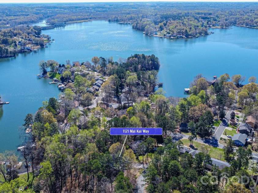 1121 Mai Kai Way, Fort Mill, SC 29708.  MLS# CAR4358630, YatesRealty ID 5748. 