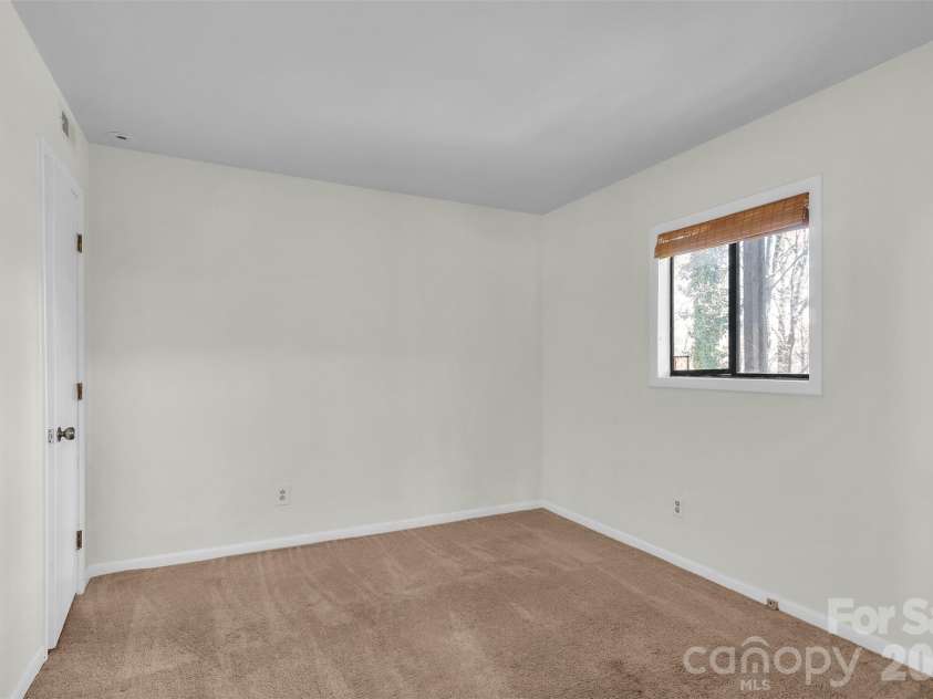 1121 Mai Kai Way, Fort Mill, SC 29708.  MLS# CAR4358630, YatesRealty ID 5748. 