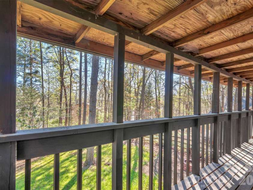 1121 Mai Kai Way, Fort Mill, SC 29708.  MLS# CAR4358630, YatesRealty ID 5748. 