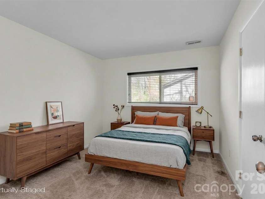 1121 Mai Kai Way, Fort Mill, SC 29708.  MLS# CAR4358630, YatesRealty ID 5748. Virtually Staged 