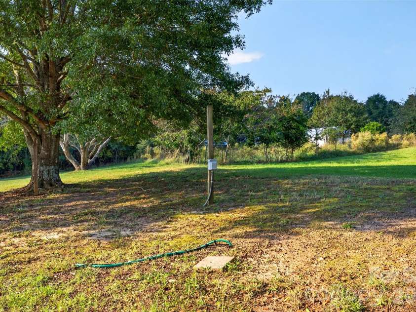 430-1 Sandy Run Church Road, Mooresboro, NC 28114.  MLS# CAR4435945, YatesRealty ID 57483. 