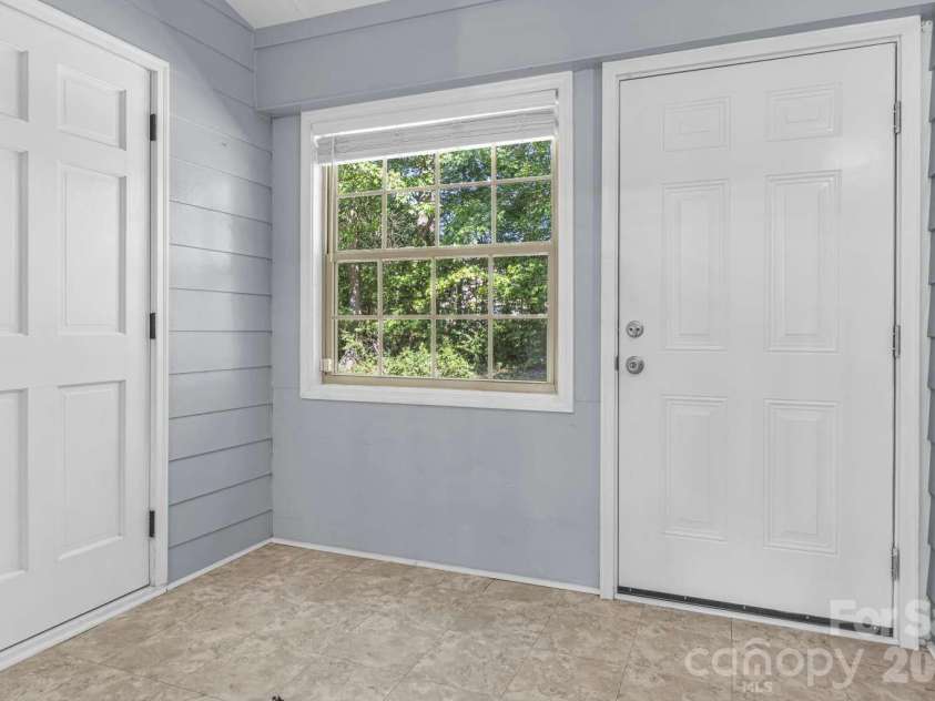 602 Colby Circle, Salisbury, NC 28147.  MLS# CAR4434046, YatesRealty ID 57488. 