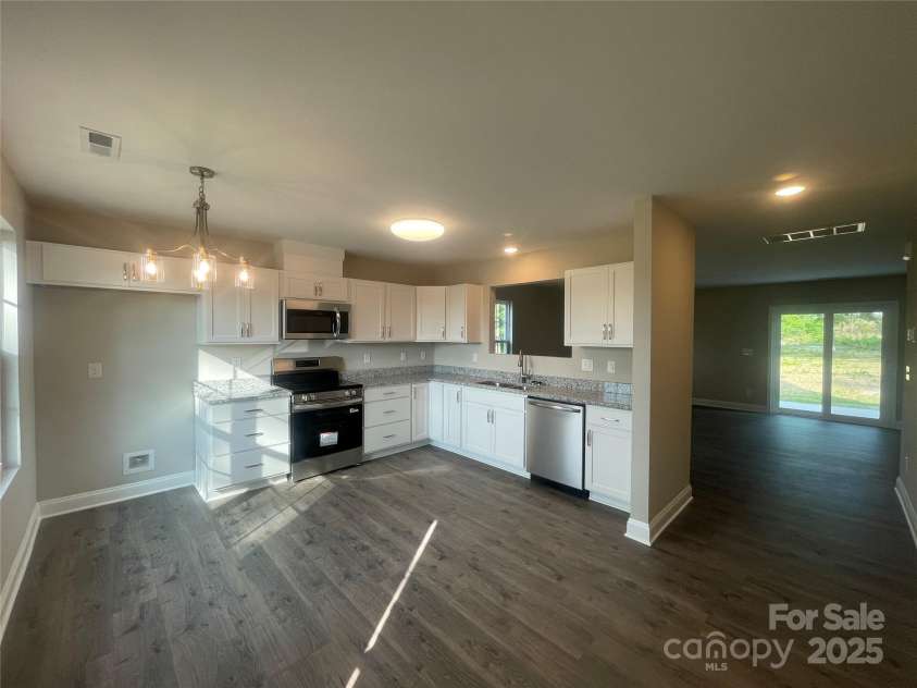 58 Simpson Road, Pageland, SC 29728.  MLS# CAR4246705, YatesRealty ID 5749. 