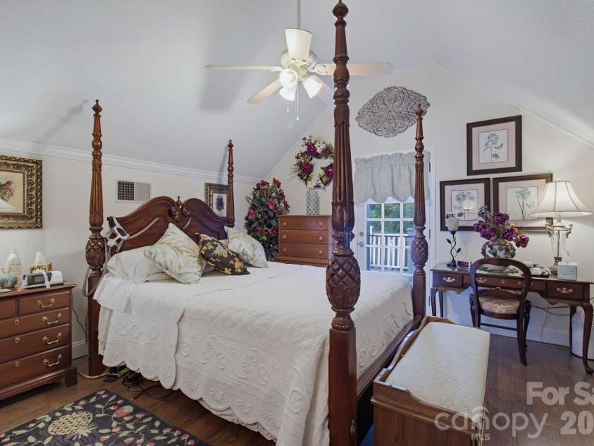 6707 Chadmoor Court, Greensboro, NC 27406.  MLS# CAR4435710, YatesRealty ID 57497. 