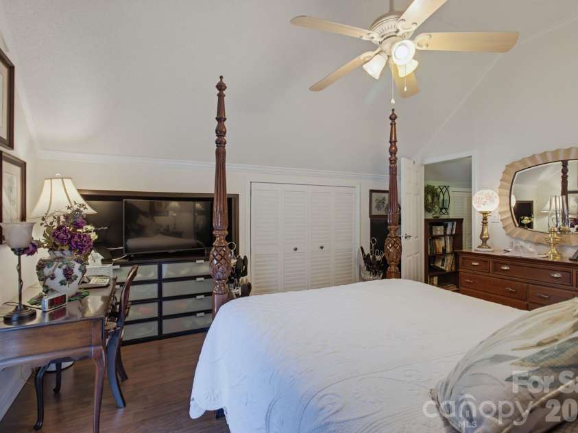 6707 Chadmoor Court, Greensboro, NC 27406.  MLS# CAR4435710, YatesRealty ID 57497. 