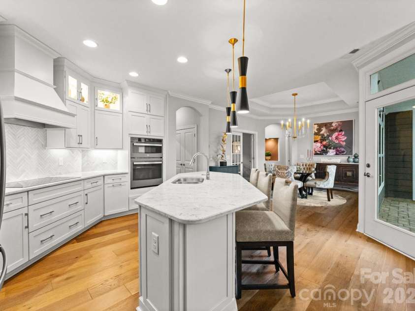 13030 Pleasant Run Drive, Huntersville, NC 28078.  MLS# CAR4351297, YatesRealty ID 5750. 