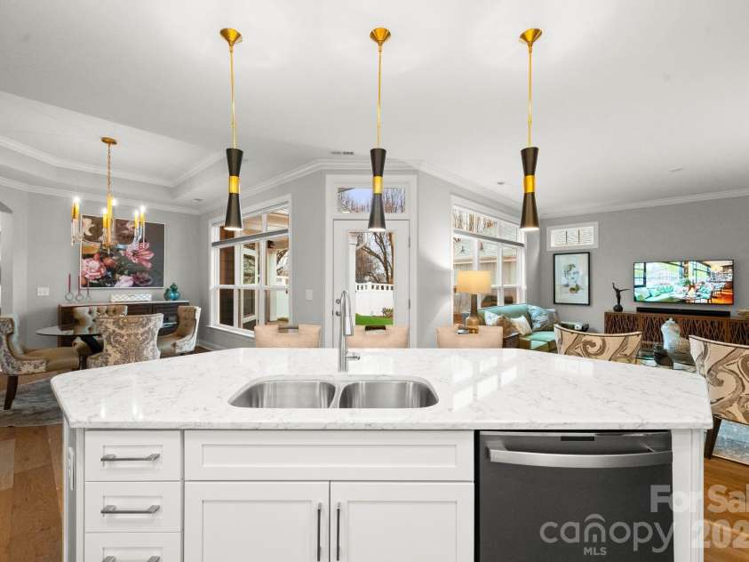 13030 Pleasant Run Drive, Huntersville, NC 28078.  MLS# CAR4351297, YatesRealty ID 5750. 