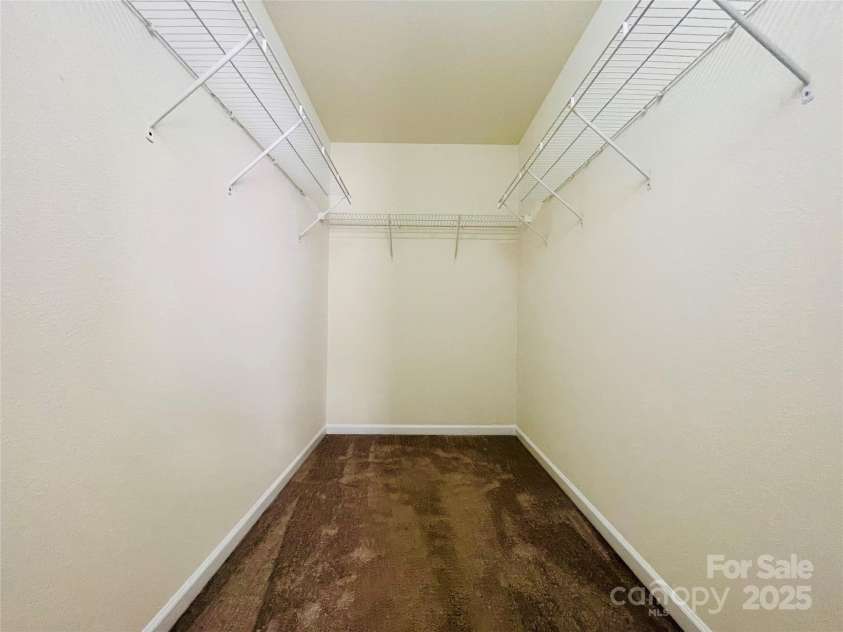 9615 Littleleaf Drive, Charlotte, NC 28215.  MLS# CAR4246026, YatesRealty ID 5750. 