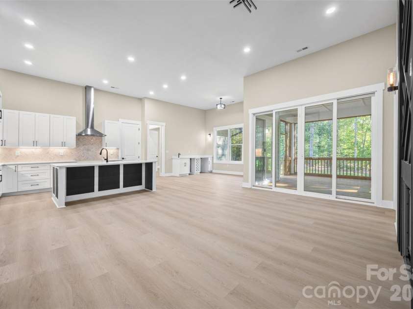 2621 Moon Creek Lane, Clover, SC 29710.  MLS# CAR4434796, YatesRealty ID 57501. 