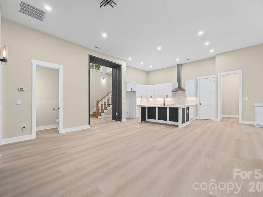 2621 Moon Creek Lane, Clover, SC 29710.  MLS# CAR4434796, YatesRealty ID 57501. 