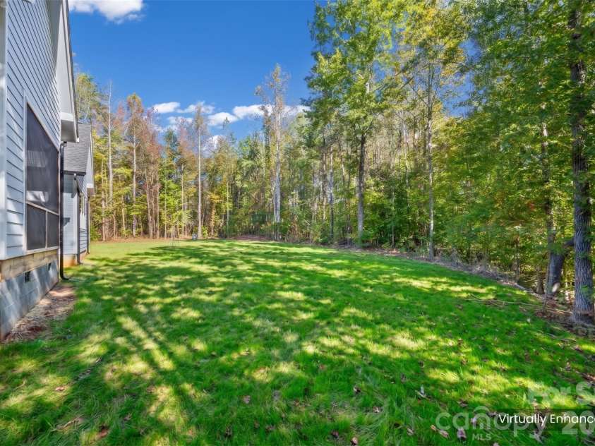 2621 Moon Creek Lane, Clover, SC 29710.  MLS# CAR4434796, YatesRealty ID 57501. 