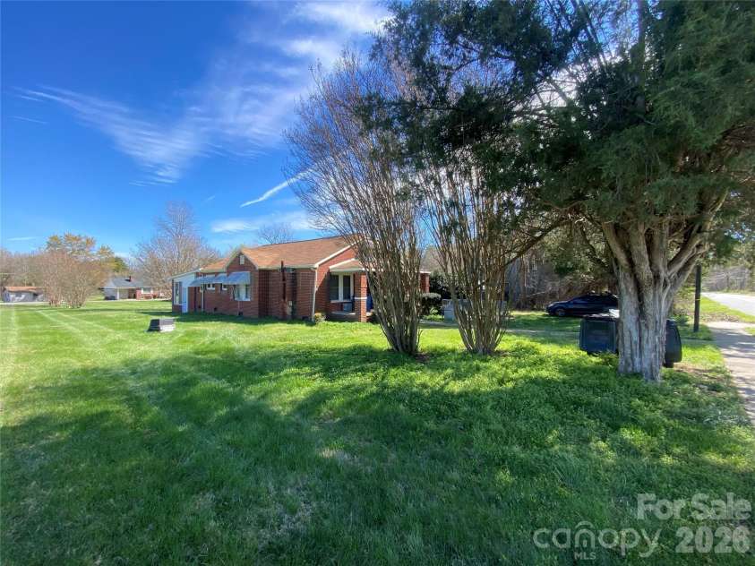705 Main Street, Cleveland, NC 27013.  MLS# CAR4359118, YatesRealty ID 5751. 