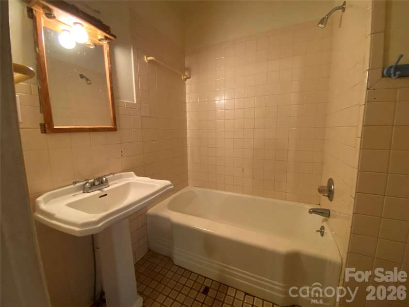705 Main Street, Cleveland, NC 27013.  MLS# CAR4359118, YatesRealty ID 5751. 