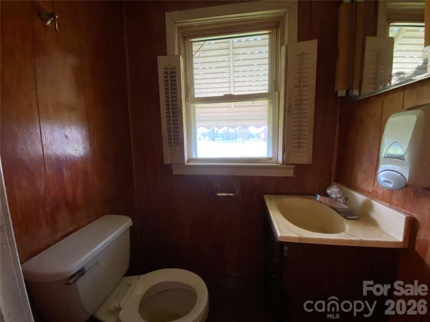 705 Main Street, Cleveland, NC 27013.  MLS# CAR4359118, YatesRealty ID 5751. 
