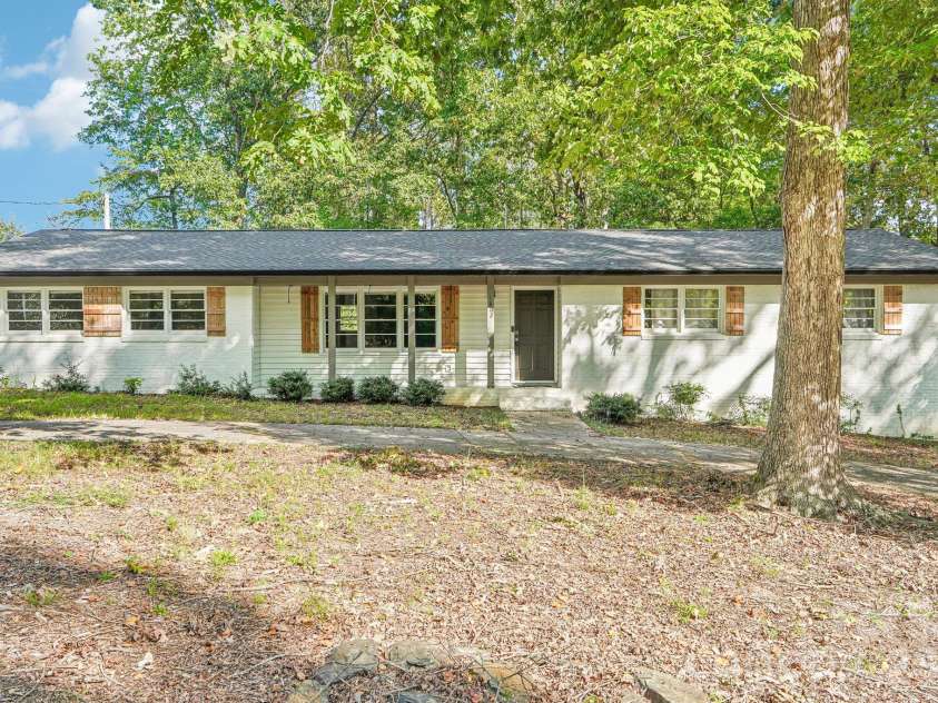 1802 Hemlock Drive, Albemarle, NC 28001.  MLS# CAR4435747, YatesRealty ID 57518. 