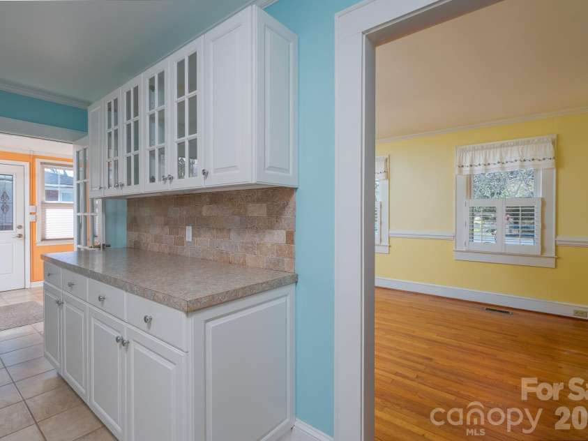 541 Union Street, Concord, NC 28025.  MLS# CAR4351103, YatesRealty ID 5752. 